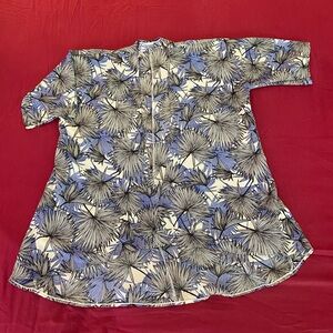LulaRoe Bianka kids kimono. Perfect condition, size 3, beautiful palm print.